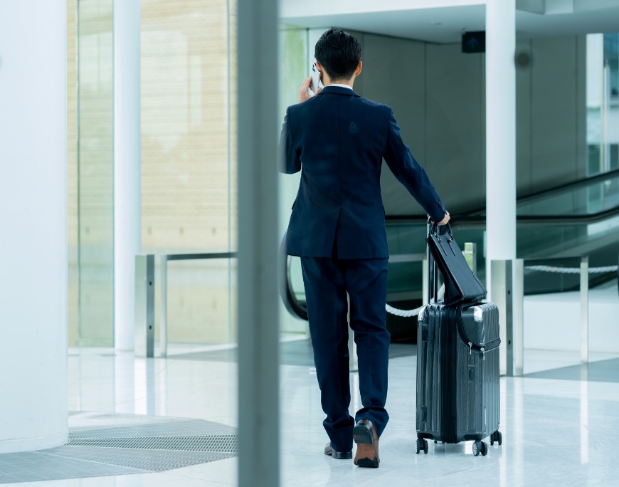 【出張手配】 航空券、JR券、宿泊など